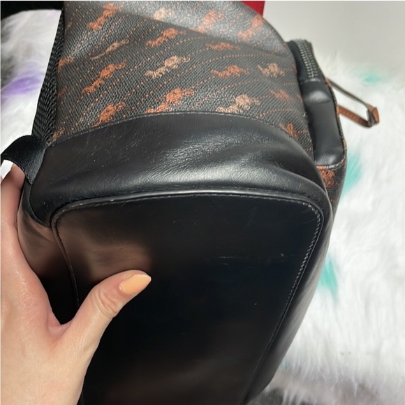 Coach | Turner Large Backpack - Picture 5 of 15